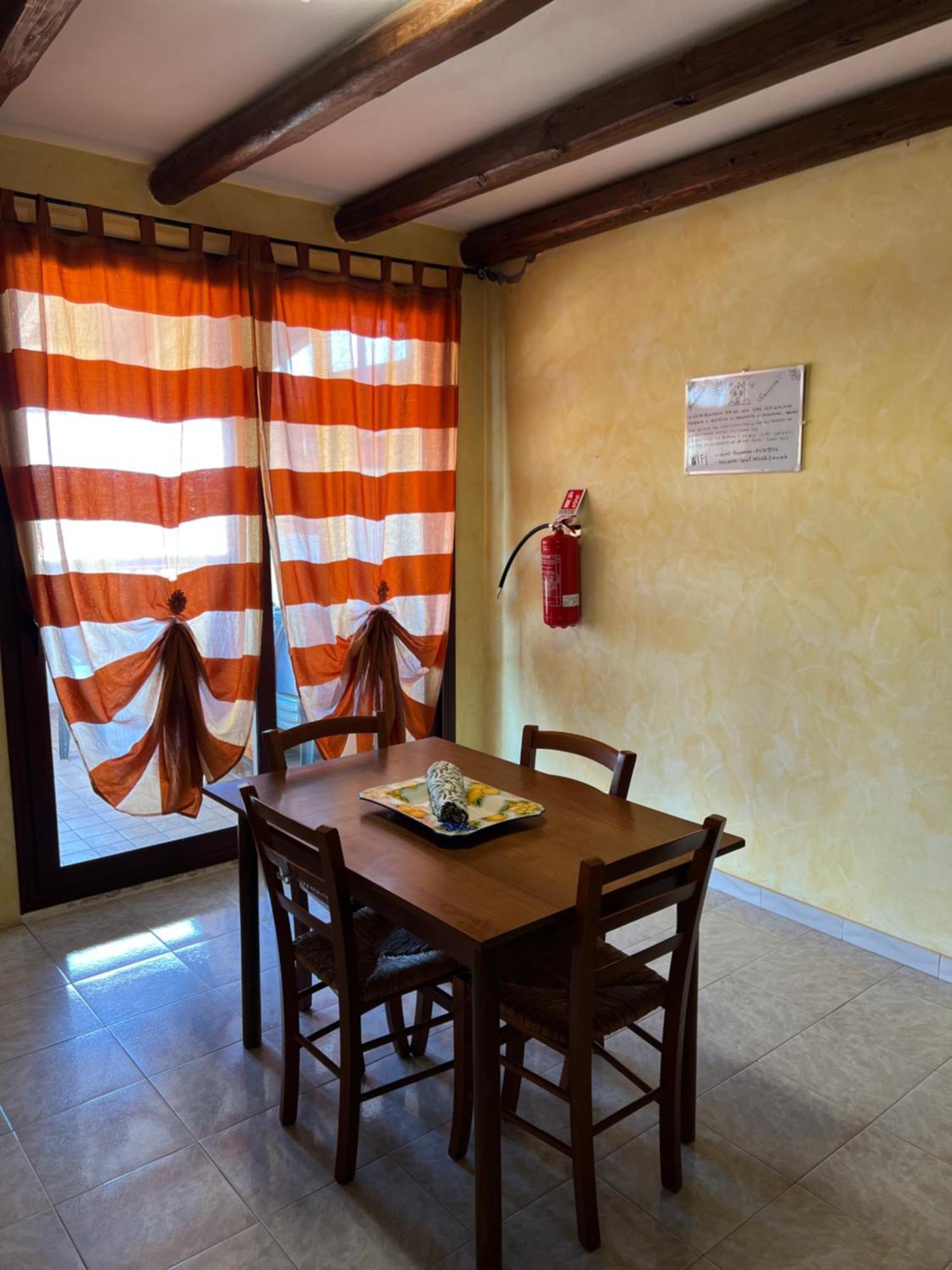 Casa Maestrale Daire Gonnesa Dış mekan fotoğraf